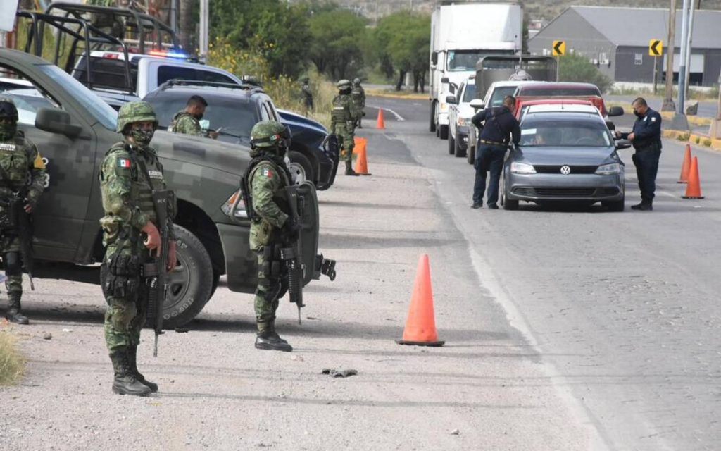 Retenes Militares en Carreteras en México